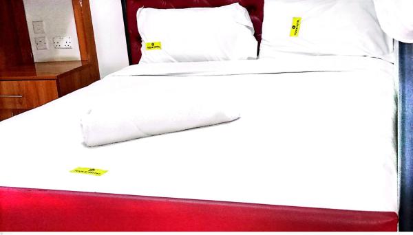 På billedet ses objektet TOQUe HOTEL & ACCOMODATIONS beliggende i byen Gatunga.