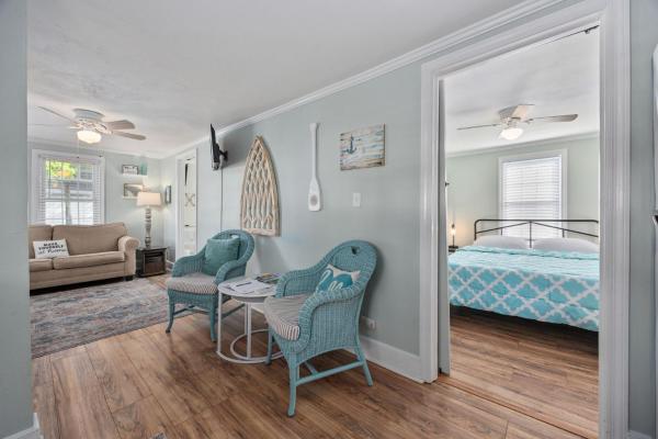 Pura Vida Villa 4 Blocks 2 Ocean Dog Friendly & Fenced Yard -