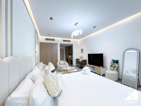 A la foto es mostra l'objecte Elegant Studio with Balcony & Full Amenities situat a la ciutat de Dubai.