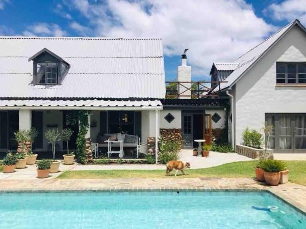 Na fotografii je vidět objekt The Stanford Getaway Entire House - Pet Friendly nacházející se ve městě Stanford.