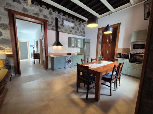På billedet ses objektet Casa Manuela & Federico Auténtica, lujosa y única beliggende i byen Mogán.