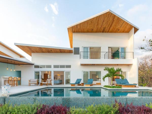 A la foto es mostra l'objecte Stylish ocean view Villa Blume at Hermosa Hills situat a la ciutat de Playa hermosa.