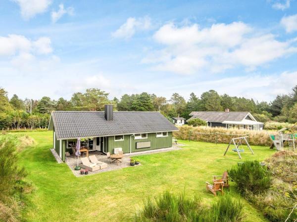 6 Person Holiday Home In Blåvand - Blåvand