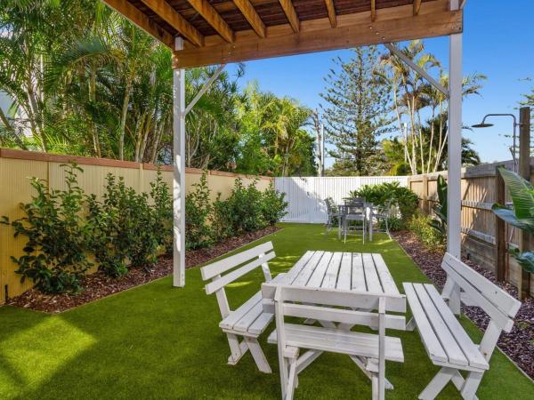 Fotografie 1: 2br - Little Opulence Beach Villa on Marine
