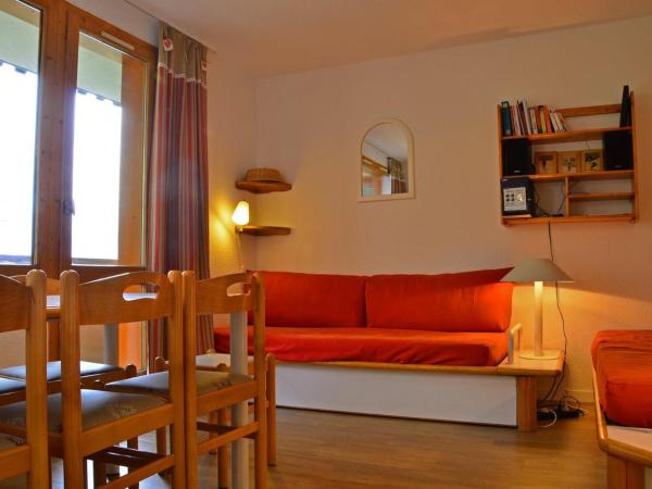 Na fotografii je vidět objekt Appartement rénové pour 6 pers. avec parkings, ski à pied - La Plagne - FR-1-329-12 nacházející se ve městě Bellentre.