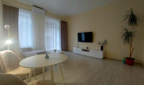 Apartament 1 Habitació — 56 m² - 2 комнатная квартира с балконом Днепр
