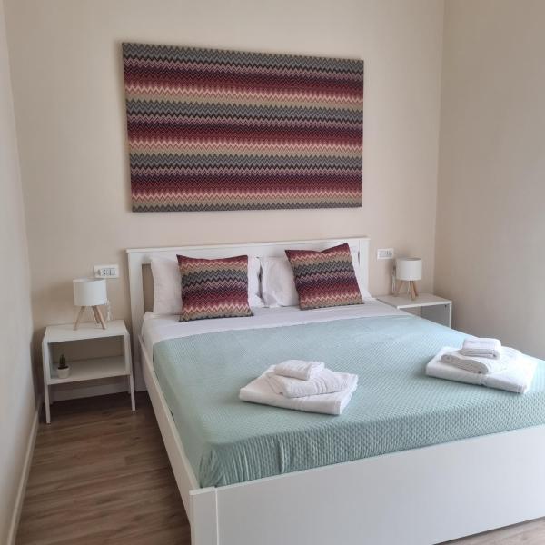A la foto es mostra l'objecte Casa Colimoro situat a la ciutat de Nàpols.