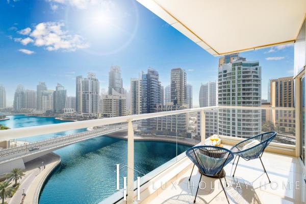 Na fotografii je vidět objekt LUX Marina View Prime Location Near Beach nacházející se ve městě Dubaj.