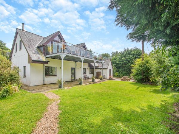 A la foto es mostra l'objecte Chestnut Lodge situat a la ciutat de Portpatrick.