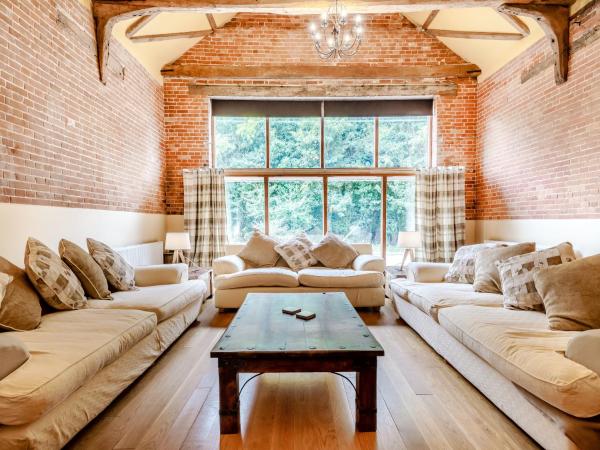 På billedet ses objektet High House Barn - Uk36929 beliggende i byen Foulsham.