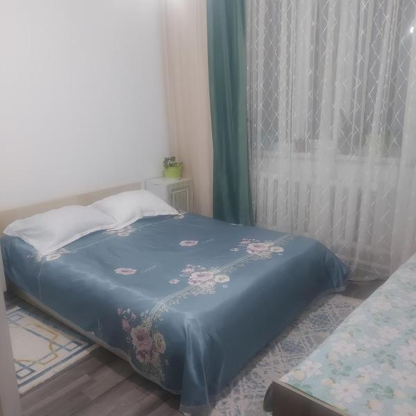 Auf dem Foto ist das Objekt Аkmaral Home in der Stadt Karabulak zu sehen.