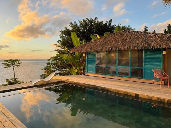 En la foto se muestra el objeto Fare Mãhanahana ubicado en la ciudad de Taoru.