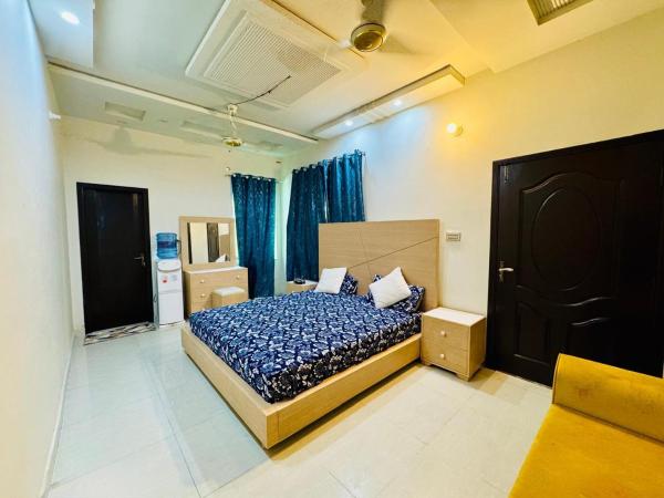 På billedet ses objektet Gill House beliggende i byen Multan.