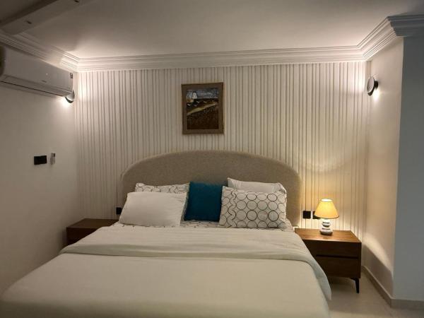 På bildet vises objektet Grand Haven Appartment som ligger i byen Ashonman.