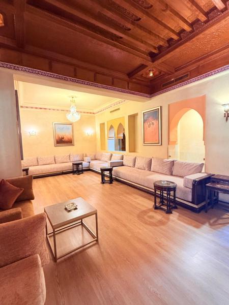 Na fotografii je vidět objekt VILLA 33 - 4 Master Suites, Stylish Moroccan Design & Private Pool nacházející se ve městě Marakéš.