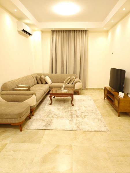 Auf dem Foto ist das Objekt Modern Hotel-Style Apartment in der Stadt Ad Darāzīyah zu sehen.