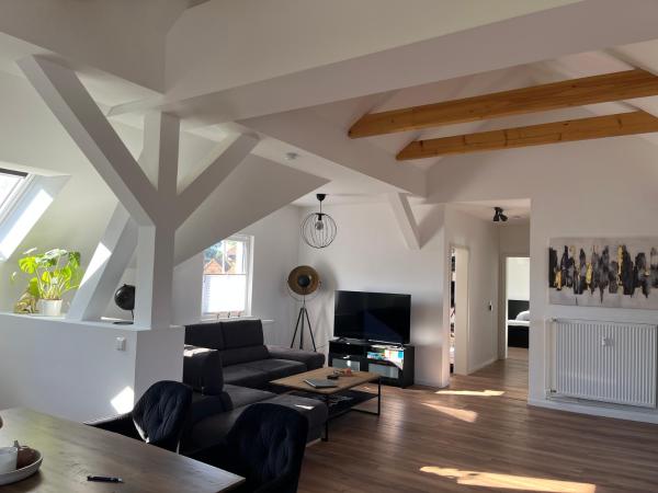 På billedet ses objektet Gutshof von Gemünden Ferienwohnung 1 beliggende i byen Neu Lindenberg.