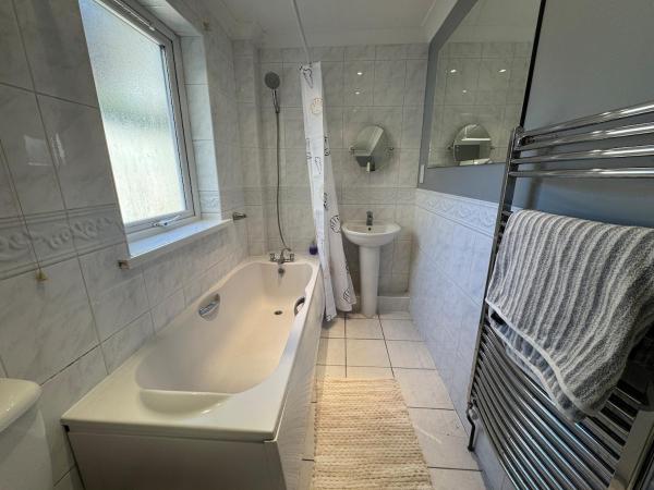 Zdjęcie 5: Comfortable, London 1 Bed Garden