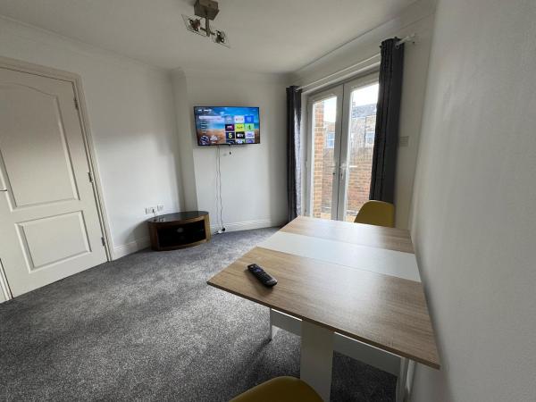 Zdjęcie 6: Comfortable, London 1 Bed Garden