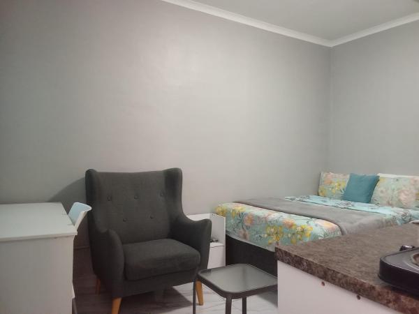 Na zdjęciu widoczny jest obiekt Step-by-Step Self-Catering and B&B położony w mieście Belhar.