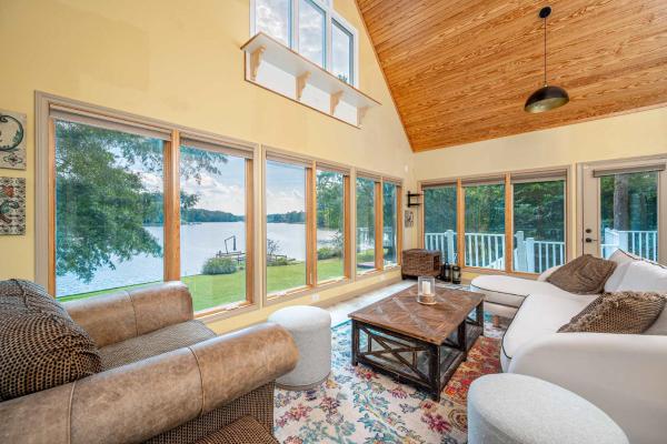 Lake Days Getaway - Hillsborough, NC