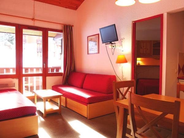 Nella foto è visibile l'oggetto Appartement cosy 2 pièces + cabine, ski-in/ski-out, balcon sud, rénové, 6 pers, Montchavin Les Coches - FR-1-329-15 situato nella città di Bellentre.