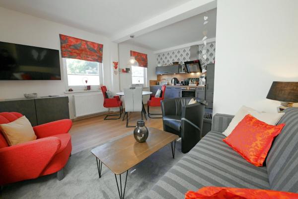 Upland-flair Ferienwohnung Abendrot Mit Einzigartigem Berggarten Im Zentrum! - Usseln
