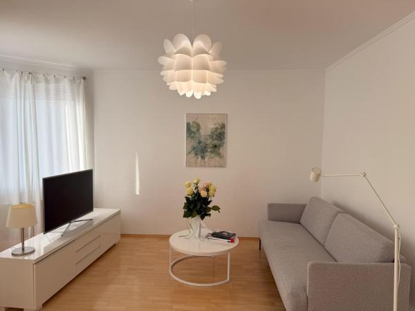 Nella foto è visibile l'oggetto Apartament Przystań w Ustce - 120 m2 - 200 m od plaży Mickiewicza 2 situato nella città di Ustka.