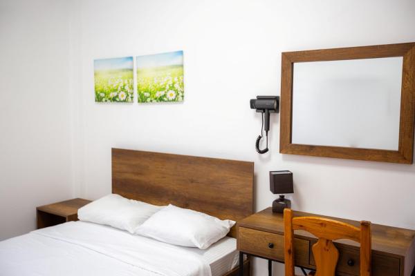 Central Girne Escape 2 By Holidaykeys - Girne