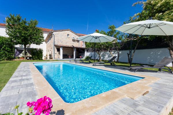 Stone House Furlani With A Lovely Garden - Istrie Peninsula