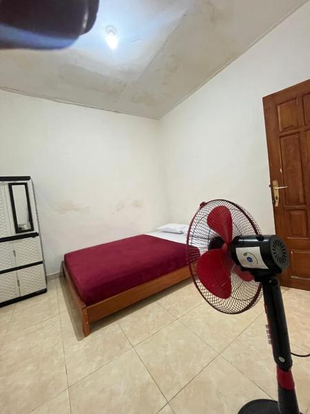 Op de foto is het object 55 Ketapang House 1 te zien, gelegen in de stad Ketapang.