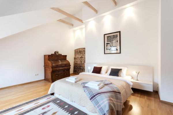 A la foto es mostra l'objecte Saint John Two Bedroom Cottage by Reside Baltic situat a la ciutat de Vílnius.