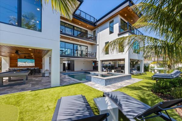 Lido Luxe Estate - Sarasota