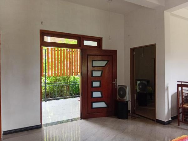 A la foto es mostra l'objecte Gagana Villa situat a la ciutat de Kandy.