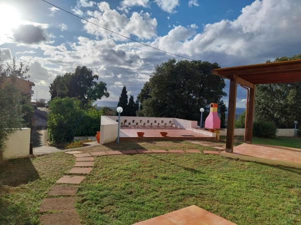 A la foto es mostra l'objecte Casa Piera con vista mare da 2 a 4 persone situat a la ciutat de Badesi.