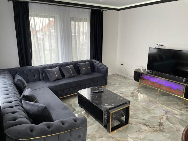 A la foto es mostra l'objecte Edan Garden situat a la ciutat de Bod.