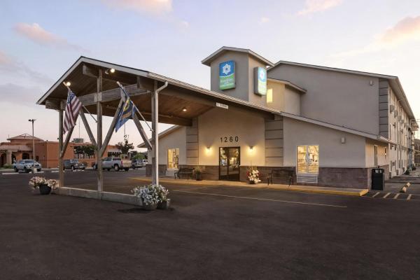 Op de foto is het object SureStay Hotel by Best Western Twin Falls te zien, gelegen in de stad Eden.