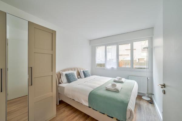 Foto 9: Spacious & Bright 2BR Apartment - Heart of 15th