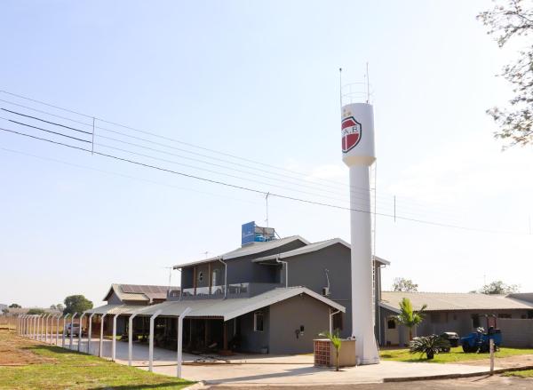 A la foto es mostra l'objecte Hotel Nova Sorocabana situat a la ciutat de Brodósqui.