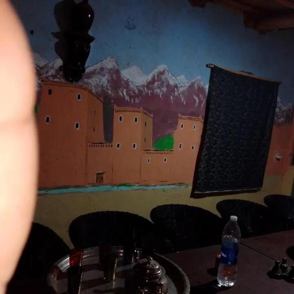 На фото показан объект امردول تسكوكت امرزكان ورزازات, расположенный в городе Taourirt.