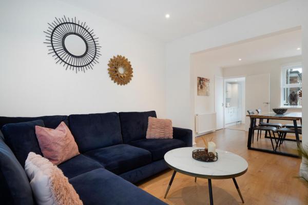 A la foto es mostra l'objecte Contractor Deal,Luxury 3BR Home in Bedford, Sleeps 5 situat a la ciutat de Elstow.