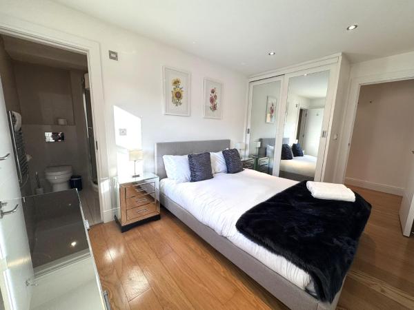 Foto 1: 2 Bed, 2 Bath Apartment by Accommodation Windsor