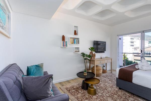 Apartament Estudi amb Balcó — 30 m² - Two Twenty Loop 309 by CTHA