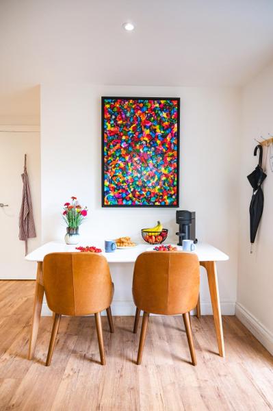 A la foto es mostra l'objecte Stylish flat in the heart of Hitchin with free parking situat a la ciutat de Ickleford.