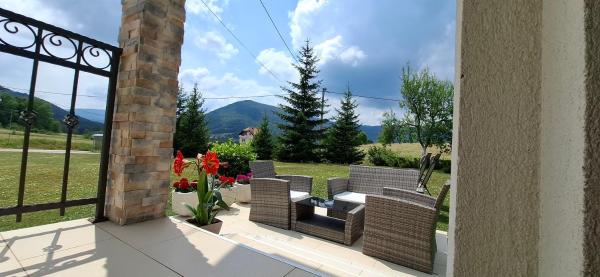 A la foto es mostra l'objecte Apartment Golden Fields situat a la ciutat de Smoljanac.