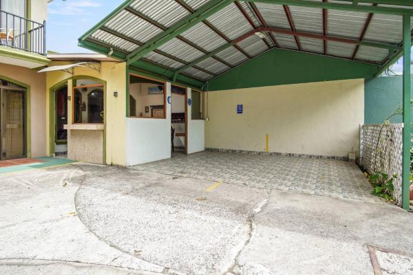 Billede 3: Room E in Heredia – Excellent location