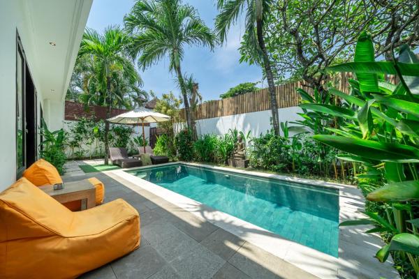 Homey Villa 2br Seminyak - 登帕薩