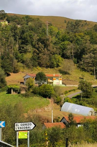 A la foto es mostra l'objecte Casa las granxias situat a la ciutat de El Escobal.