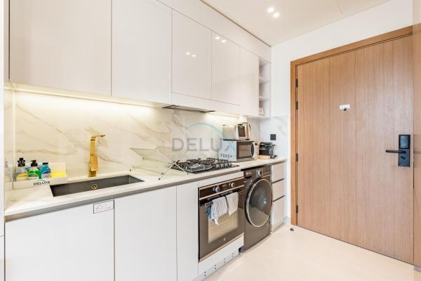 Studio with Community Views, Steps from Circle Mall and Parks, Near Jebel Ali Racecourse, Binghatti Azure, JVC by Deluxe Holiday Homes photo 4