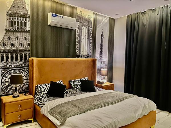 På billedet ses objektet Asnb Residence F1 - 1BHK beliggende i byen Multan.